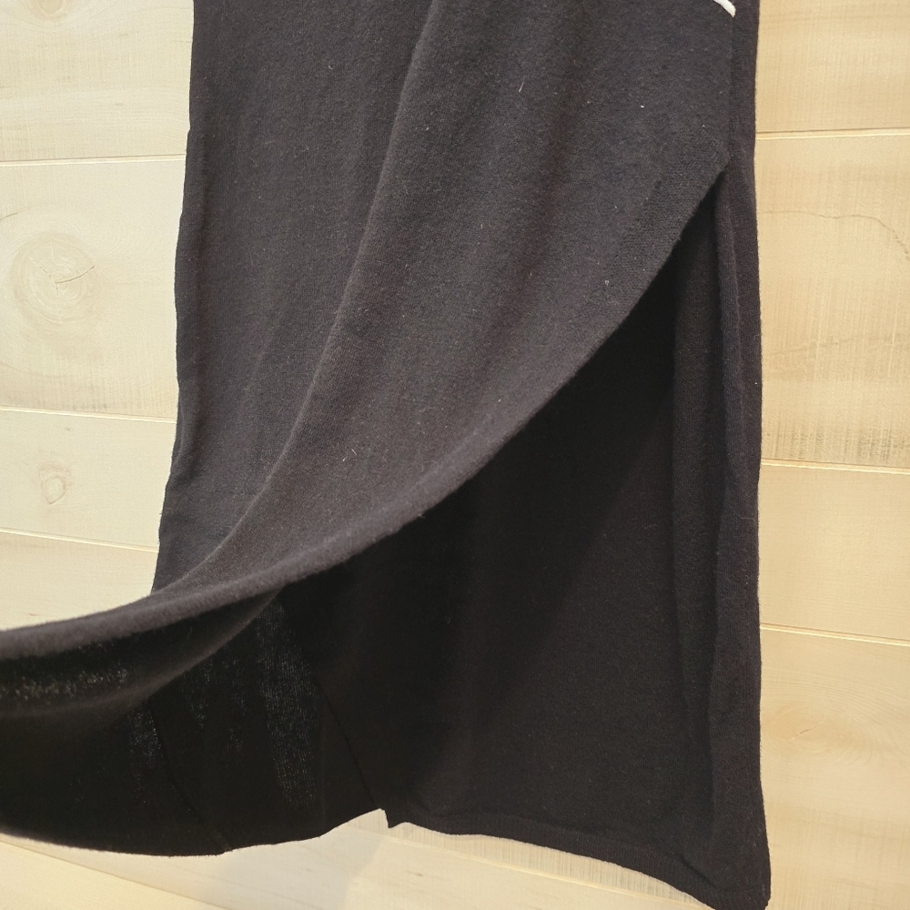{S} WORTH New York Contrast Lines Wool Dress - Picture 5 of 10